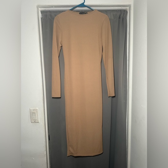 PrettyLittleThing Tan Ribbed Long Sleeve Midi Dress Size 10 - Picture 6 of 11